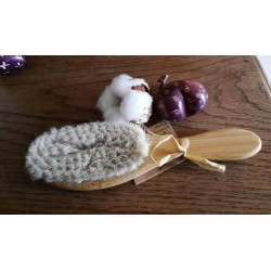 Brosse à cheveux pour bébé